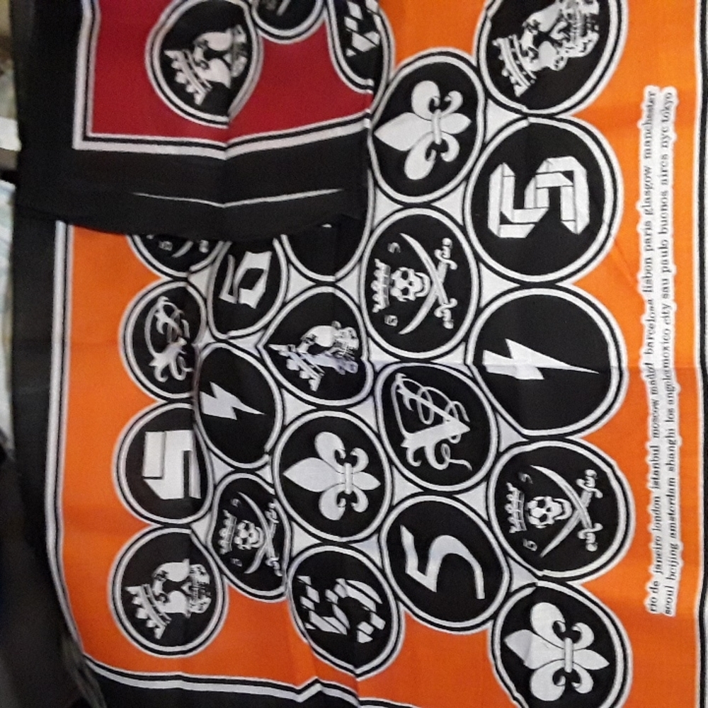 2 bandanas you pick color!